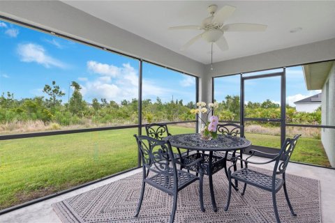 Снять в аренду виллу или дом в Порт-Шарлотт, Флорида 6 комнат, 152.36м2, № 1917131 - фото 27
