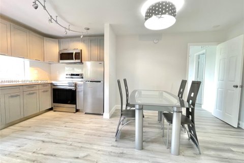 Снять в аренду кондоминиум в Санни-Айлс-Бич, Флорида 1 спальня, 71.26м2, № 1988275 - фото 19