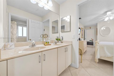 Купить виллу или дом в Уэстон, Флорида 4 спальни, 240.62м2, № 1942230 - фото 16