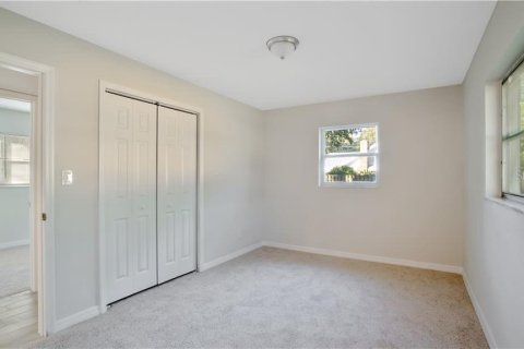 Villa ou maison à louer à Tampa, Floride: 3 chambres, 96.15 m2 № 2431142 - photo 16