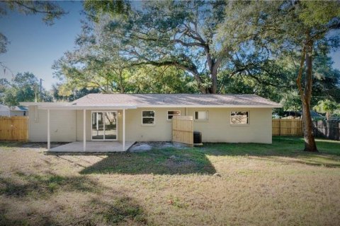 Villa ou maison à louer à Tampa, Floride: 3 chambres, 96.15 m2 № 2431142 - photo 19