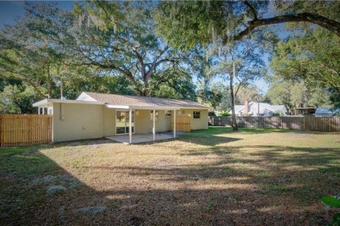 Villa ou maison à louer à Tampa, Floride: 3 chambres, 96.15 m2 № 2431142 - photo 21