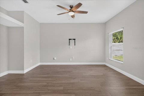 Villa ou maison à louer à Palm Coast, Floride: 3 chambres, 216.09 m2 № 2388682 - photo 29