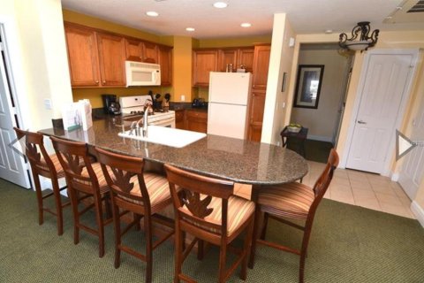 Condo in Four Corners, Florida, 3 bedrooms  № 1912331 - photo 5