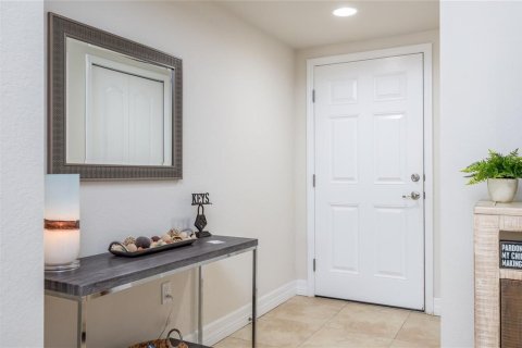 Condo in New Smyrna Beach, Florida, 3 bedrooms  № 1673170 - photo 21