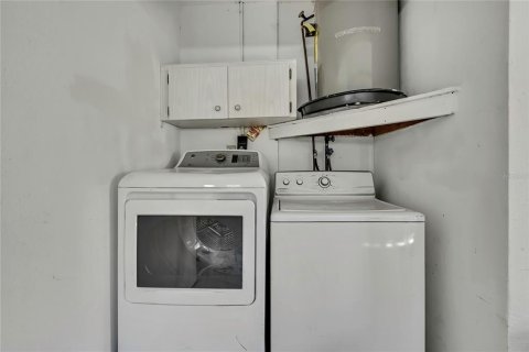 Casa en venta en Port Richey, Florida, 3 dormitorios, 93.65 m2 № 1508286 - foto 24