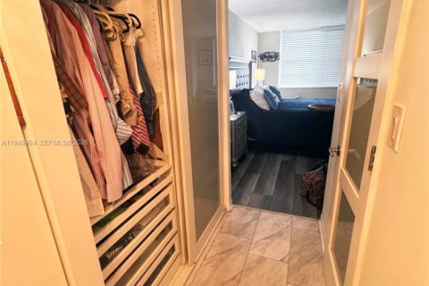 Купить кондоминиум в Авентура, Флорида 1 спальня, 99.03м2, № 2089133 - фото 28
