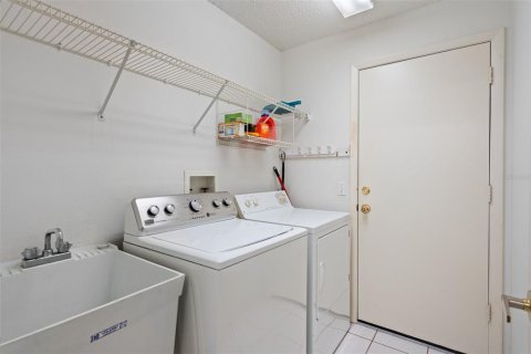 Villa ou maison à vendre à Spring Hill, Floride: 2 chambres, 130.9 m2 № 1771922 - photo 28