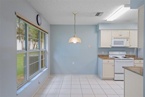Villa ou maison à vendre à Spring Hill, Floride: 2 chambres, 130.9 m2 № 1771922 - photo 17