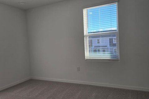 Townhouse in Poinciana, Florida 2 bedrooms, 109.62 sq.m. № 2219384 - photo 7