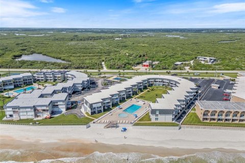Copropriété à vendre à New Smyrna Beach, Floride: 2 chambres, 95.97 m2 № 1907282 - photo 4