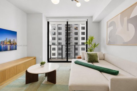 Copropriété à louer à Miami, Floride: 1 chambre, 60.39 m2 № 2192757 - photo 6