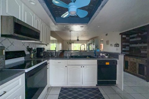 Condominio en venta en Englewood, Florida, 2 dormitorios, 101.45 m2 № 2150165 - foto 3