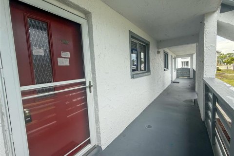 Condominio en venta en Englewood, Florida, 2 dormitorios, 101.45 m2 № 2150165 - foto 21