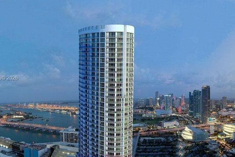 Condominio en Miami, Florida, 2 dormitorios № 2090723