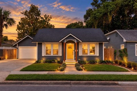 Casa en venta en Winter Park, Florida, 3 dormitorios, 100.8 m2 № 2384158 - foto 2