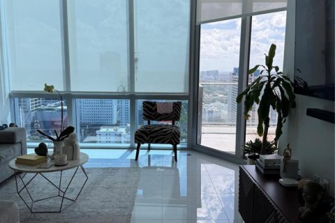 Condo in Miami, Florida, 1 bedroom  № 2346977 - photo 4
