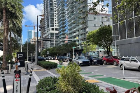 Condo in Miami, Florida, 1 bedroom  № 2346977 - photo 29