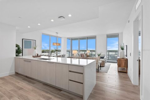 Condominio en venta en Tampa, Florida, 3 dormitorios, 214.05 m2 № 1275546 - foto 4