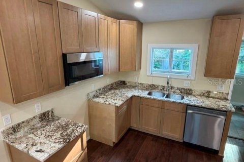Villa ou maison à vendre à DeLand, Floride: 3 chambres, 97.55 m2 № 2225986 - photo 4