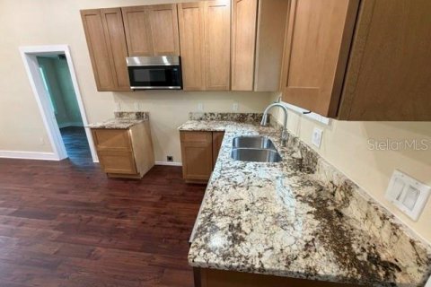 Villa ou maison à vendre à DeLand, Floride: 3 chambres, 97.55 m2 № 2225986 - photo 5