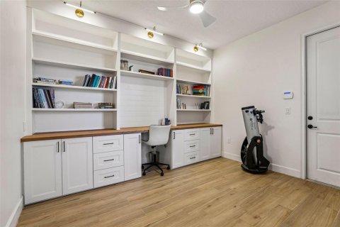 Casa en venta en Sanford, Florida, 6 dormitorios, 469.25 m2 № 2157276 - foto 15
