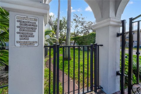 Adosado en venta en North Miami, Florida, 2 dormitorios, 110.09 m2 № 1828698 - foto 11
