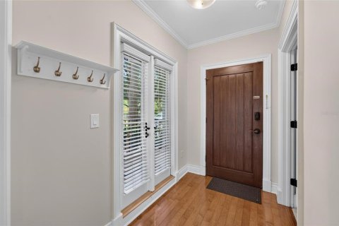 Copropriété à louer à Tampa, Floride: 3 chambres, 163.51 m2 № 2388104 - photo 4