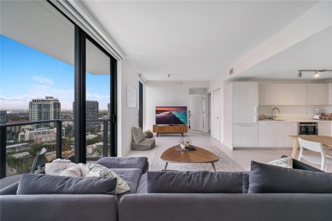 Copropriété à louer à Miami, Floride: 2 chambres, 87.7 m2 № 1945369 - photo 3