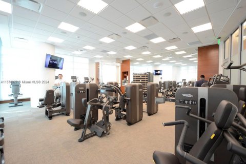 Condominio en alquiler en Bal Harbour, Florida, 2 dormitorios, 198.44 m2 № 1936582 - foto 22