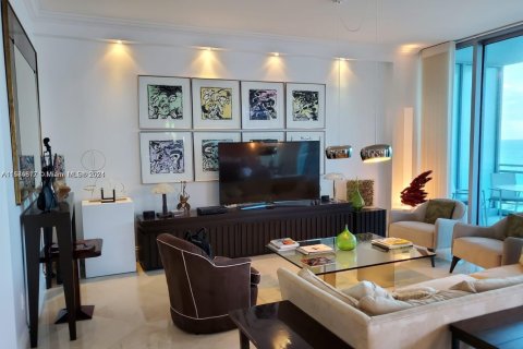 Condominio en alquiler en Bal Harbour, Florida, 2 dormitorios, 198.44 m2 № 1936582 - foto 29