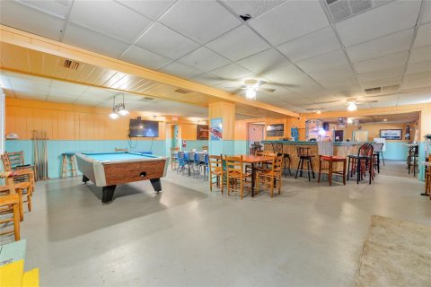 Commercial property in Fort White, Florida 631.18 sq.m. № 1873330 - photo 11