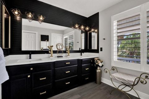 Casa en venta en Saint Petersburg, Florida, 4 dormitorios, 264.03 m2 № 1757090 - foto 21