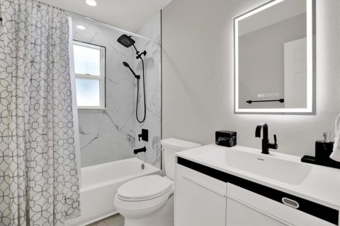Casa en venta en Saint Petersburg, Florida, 4 dormitorios, 264.03 m2 № 1757090 - foto 26