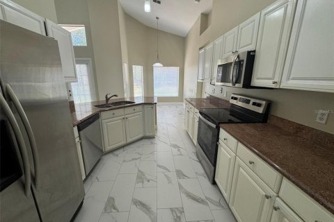 House in Ocoee, Florida 3 bedrooms, 156.73 sq.m. № 2156393 - photo 14