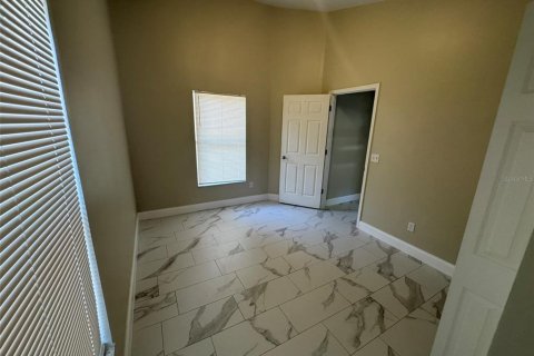 House in Ocoee, Florida 3 bedrooms, 156.73 sq.m. № 2156393 - photo 20