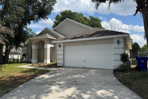 House in Ocoee, Florida 3 bedrooms, 156.73 sq.m. № 2156393