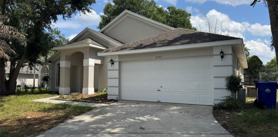 House in Ocoee, Florida 3 bedrooms, 156.73 sq.m. № 2156393