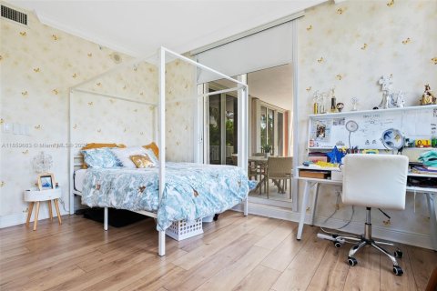 Condo in Key Biscayne, Florida, 4 bedrooms  № 1890750 - photo 19