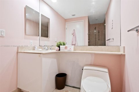 Condo in Key Biscayne, Florida, 4 bedrooms  № 1890750 - photo 14