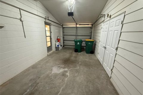 House in Port Charlotte, Florida 2 bedrooms, 120.22 sq.m. № 1903340 - photo 24