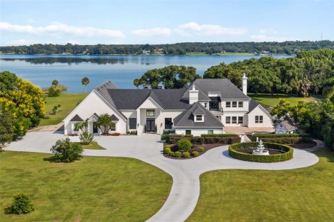 Villa ou maison à Mount Dora, Floride 7 chambres, 825.81 m2 № 2408985