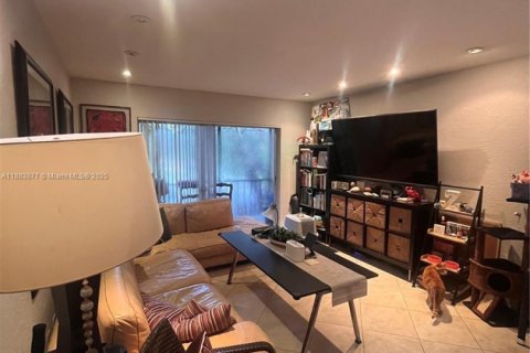 Copropriété à vendre à Miami, Floride: 1 chambre, 79.34 m2 № 1930907 - photo 7