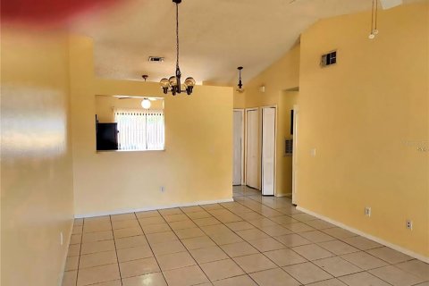 Condominio en alquiler en Kissimmee, Florida, 2 dormitorios, 88.63 m2 № 1919613 - foto 8