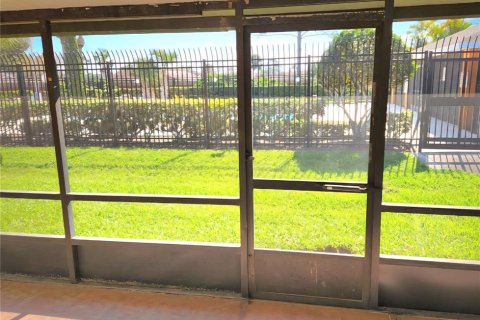 Condominio en alquiler en Kissimmee, Florida, 2 dormitorios, 88.63 m2 № 1919613 - foto 19