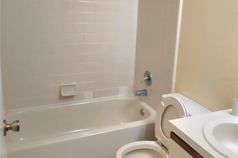 Condominio en alquiler en Kissimmee, Florida, 2 dormitorios, 88.63 m2 № 1919613 - foto 15