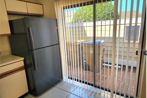 Condominio en alquiler en Kissimmee, Florida, 2 dormitorios, 88.63 m2 № 1919613 - foto 11