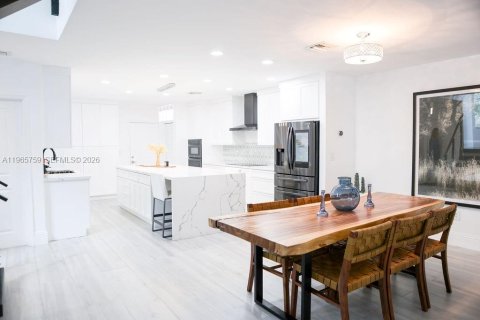 Touwnhouse à louer à Dania Beach, Floride: 3 chambres, 246.93 m2 № 2027847 - photo 11