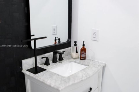 Touwnhouse à louer à Dania Beach, Floride: 3 chambres, 246.93 m2 № 2027847 - photo 20