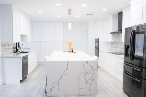 Touwnhouse à louer à Dania Beach, Floride: 3 chambres, 246.93 m2 № 2027847 - photo 14